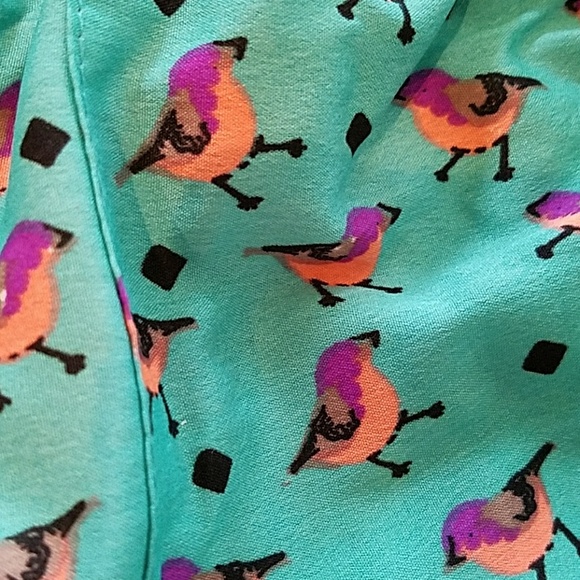 Like new, super cute romper, size Small - Picture 6 of 6